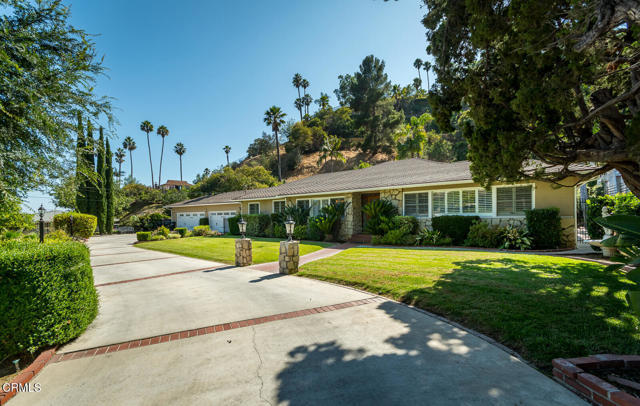 Photo - 1535 Glenmont Dr House