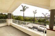 Photo - 30 Skycrest