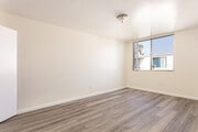 Photo - Gramercy Place Apartments