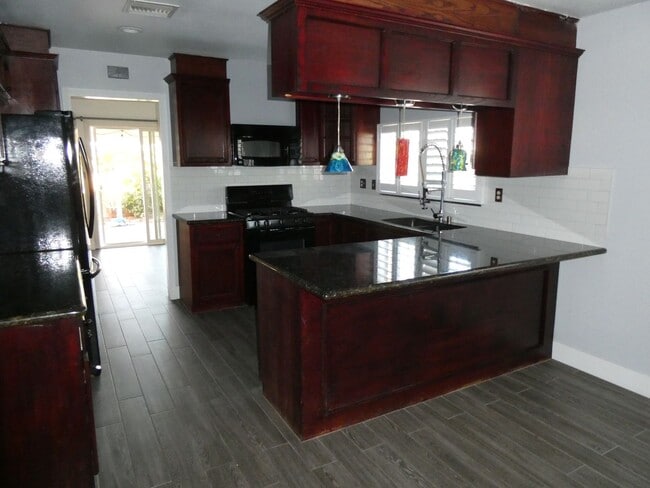 Photo - COMING SOON! Single Story Pool House for R...