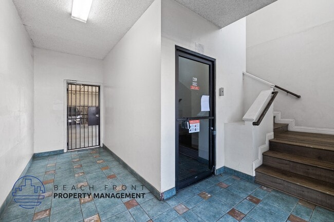 Photo - 13916 Cerise Ave.