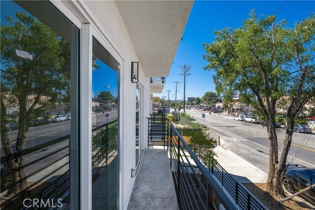 Photo - 6830 Hazeltine Ave