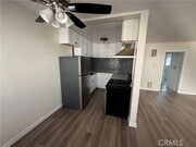 Photo - 1193 N Ardmore Ave Unit 4