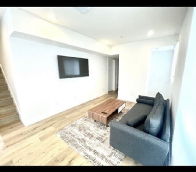 Photo - 1543 W 37th Pl