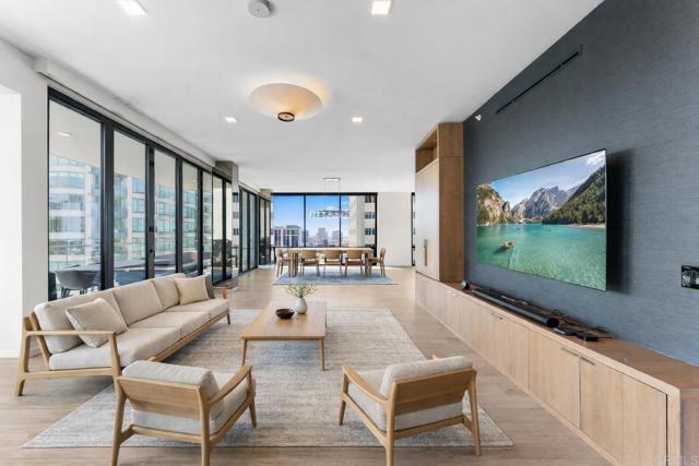 Photo - 2604 Fifth Ave Unit 702