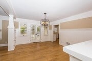 Photo - 306 N Shaffer St
