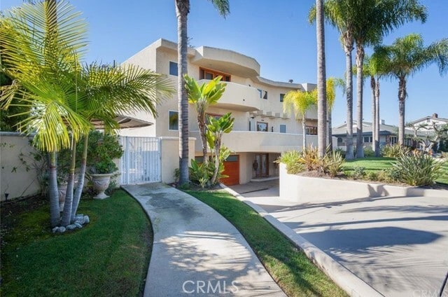 Building Photo - 2301 Irvine Ave Rental