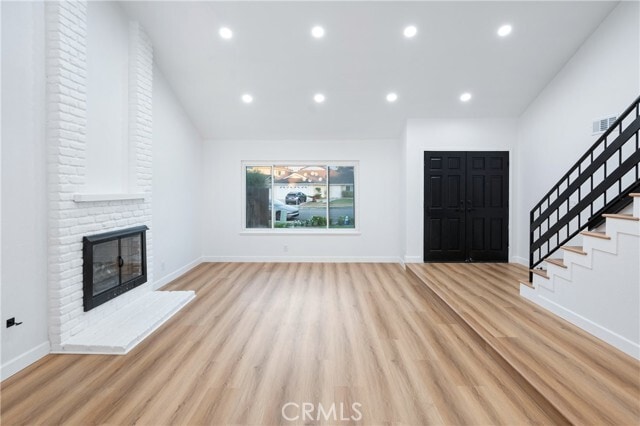 Photo - 15102 Lorenat St