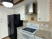 Photo - 2072 S West St