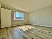 Photo - 1018 Mission Dr