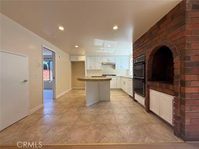 Photo - 724 Barnum Way