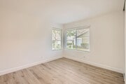 Photo - 758 Timber Cove Way