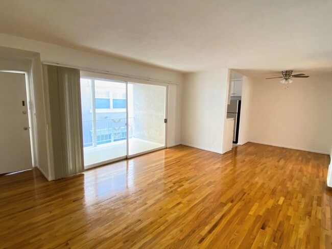 Photo - 422 S Willaman Dr Unit 6