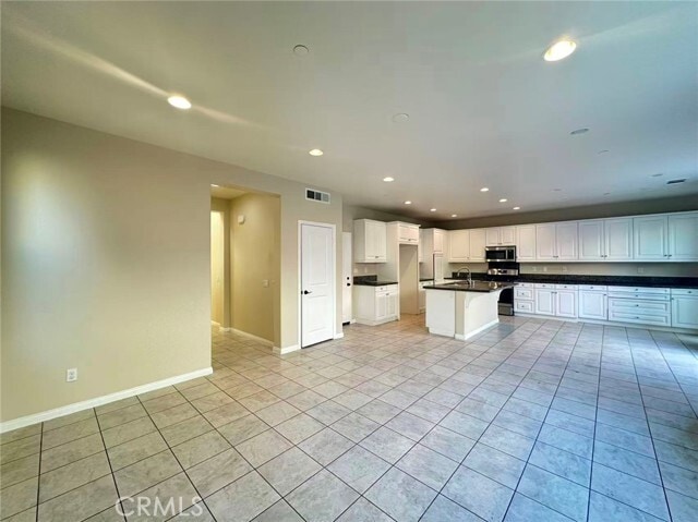 Photo - 14546 Hillsdale St