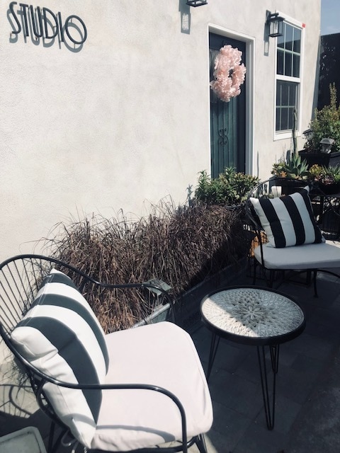 Front Patio - 1746 W 71st St Unit 1746.1