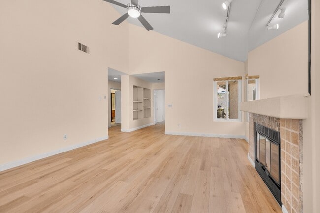 Photo - 12132 Caddy Row