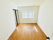 Photo - 33401 Nottingham Way