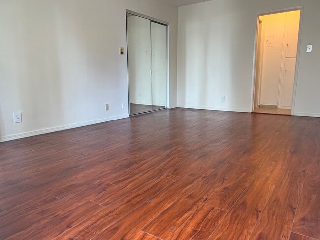 Photo - Sycamore Terrace