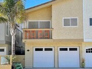 Photo - 117 La Brea St