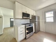Photo - 635 4th St House