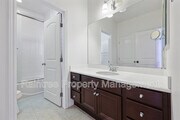 Photo - 5014 Medalist Ct House