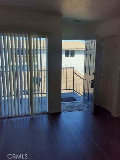 Photo - 2331 S Grand Ave