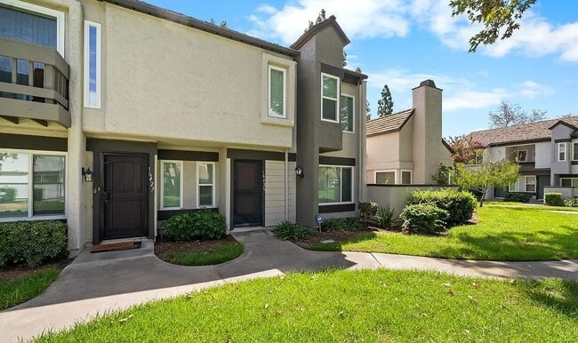 Photo - 16429 Westbrook Ln