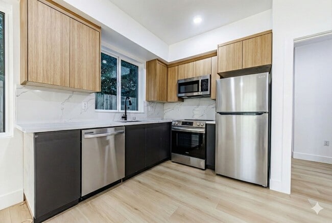 Photo - 1658 S. Hayworth Unit 1656 1/4