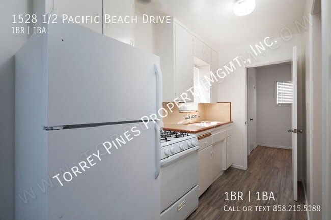Building Photo - 1528 1/2 Pacific Beach Drive-