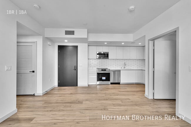 Photo - 1240 Magnolia Ave Unit 408
