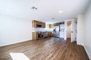 Photo - Ultra-Luxury Brand New 2 bed/2.5 bath and ... Apartment Unit 4
