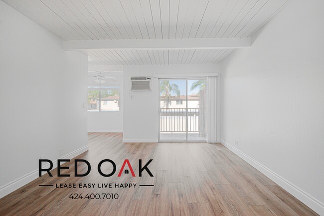 Building Photo - 1375 W San Bernardino Rd