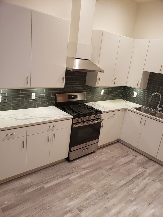 Photo - Promenade 151 - Work-Live Unit 155 Loft