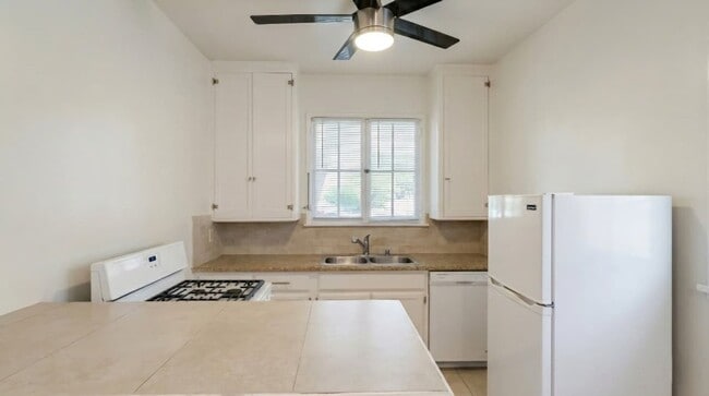Photo - 9037 Rangely Ave Unit 9037.5
