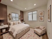 Photo - 1321 1/2 Normandie Avenue