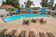 Photo - Shadow Point Apartments