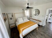 Photo - 2152 Oliver Ave