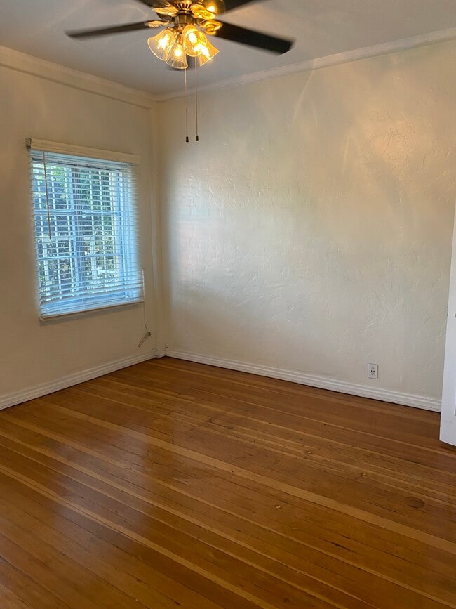 Photo - Chateau Alto Nido Apartments