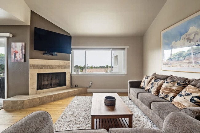 Photo - 301 Crocus Ct Unit SI ID1513730P