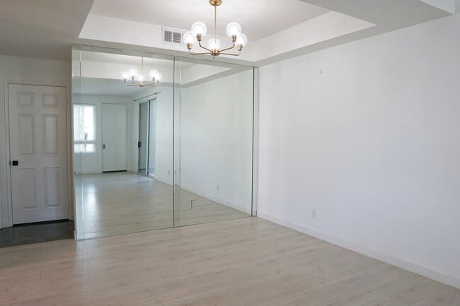 Photo - 401 El Cielo Rd