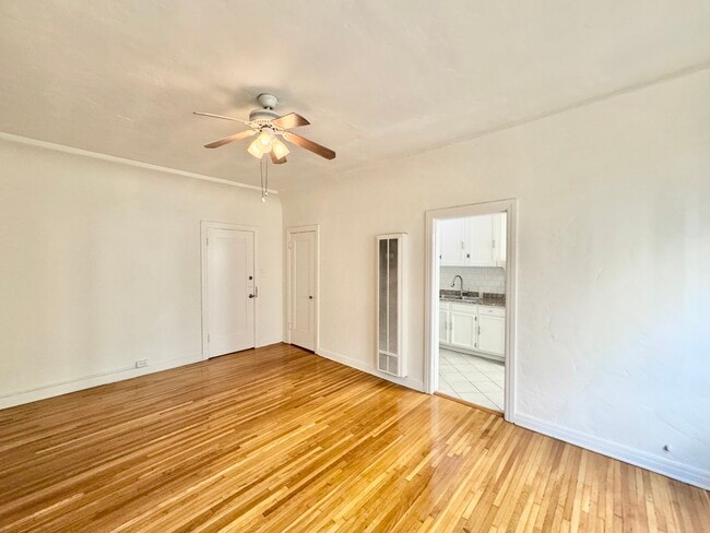Photo - 625 Cochran Ave Apartment Unit 9