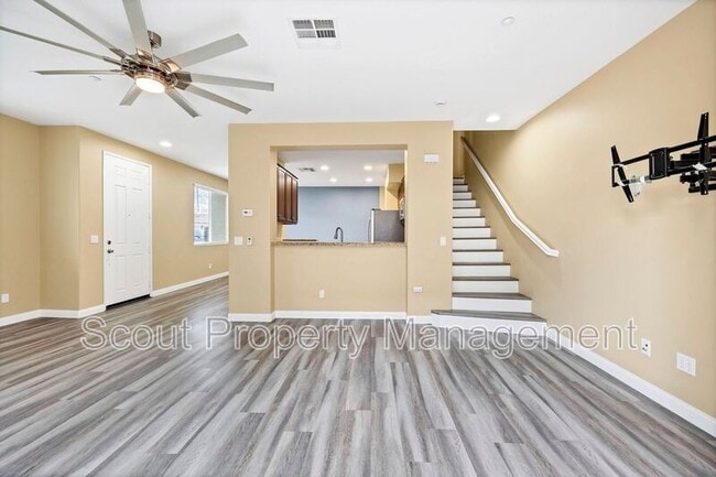 Photo - 35804 Alpental Ln