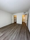 Photo - Woodman Oaks Apartments