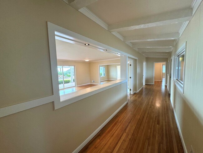 Photo - Hillside Ventura Home- Gorgeous Ocean View!!