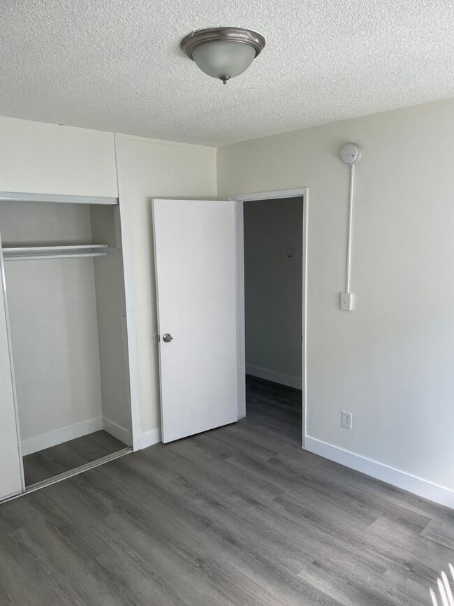 Photo - 821 Glenway Drive