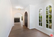Photo - 552 Wilcox Ave