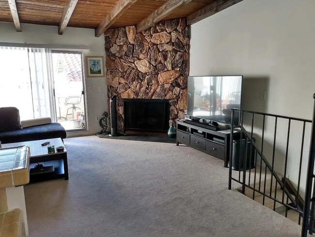 Photo - 1907 Morgan Ln