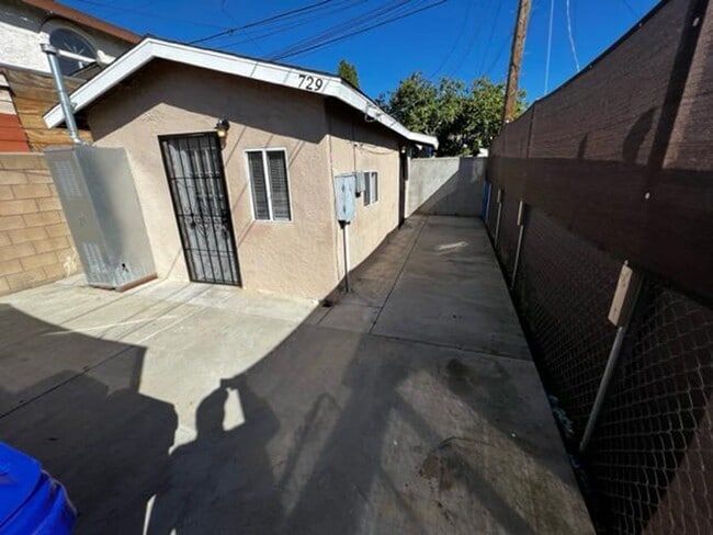 Photo - Upgraded Private Detached Studio House