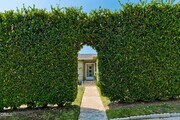 Photo - 807 N Doheny Dr House