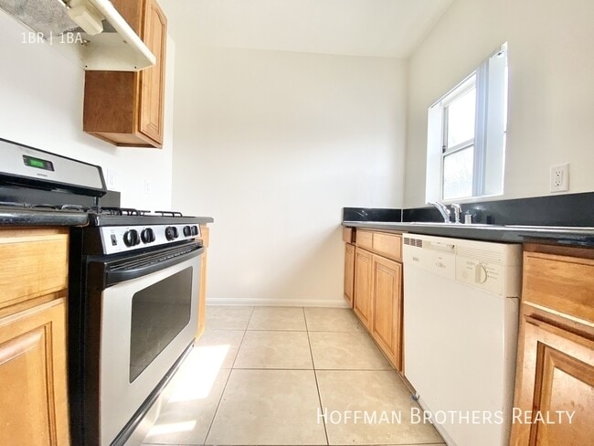 Photo - 758 S Carondelet St Unit 108